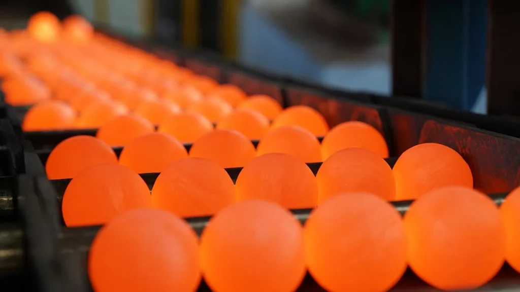 Common Failure Modes of Grinding Steel Balls & How Smart Manufacturing Prevents Them